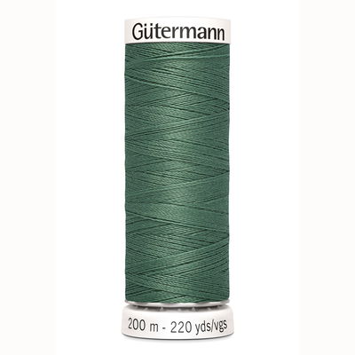 Gutermann Naaigaren 553 op=op uit collectie 