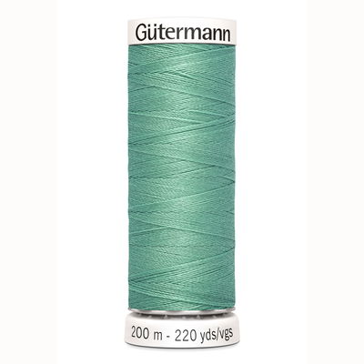 Gutermann 100 naaigaren op=op uit collectie 