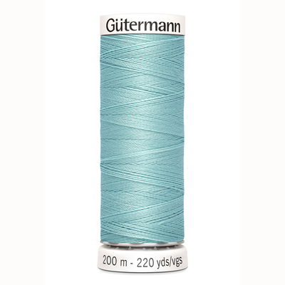 Gutermann 331 naaigaren op=op uit collectie 