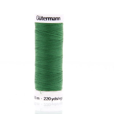 Gutermann 237 naaigaren op=op uit collectie 