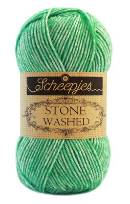 Scheepjes Stone Washed 826 Forsterite - menthol groen