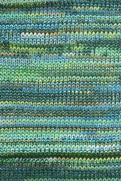 Lang Yarns Clown 913.0017 zeegroen op=op 
