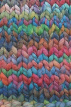 Lang Yarns Young 956.0052 op=op 