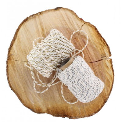 Katoenkoord 1 mm ecru-zilver en ecru-goud 2 klosjes 