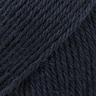 DROPS Saga 31 donker marineblauw