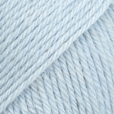 DROPS Saga 27 poederblauw