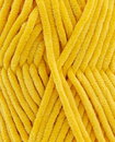 Pingouin Pingo Chenille Jaune Soleil
